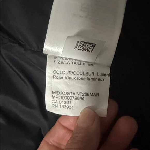 Canada Goose Black and White Jacket worn once. - Picture 3 of 6